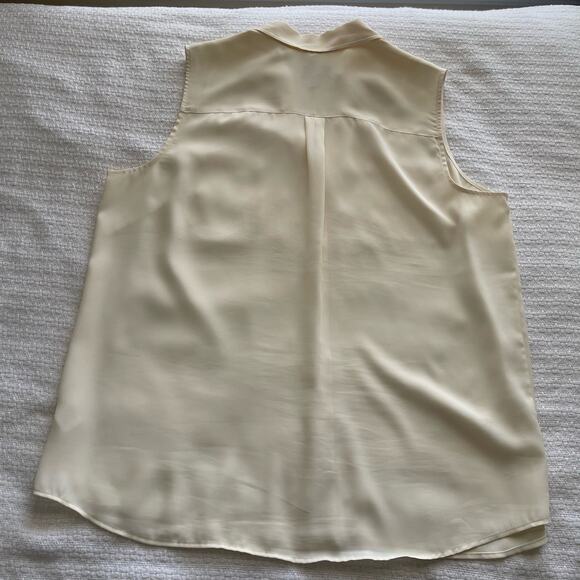 XL Talbots Nantucket Cream Sleeveless Button-Down Blouse - Picture 2 of 6